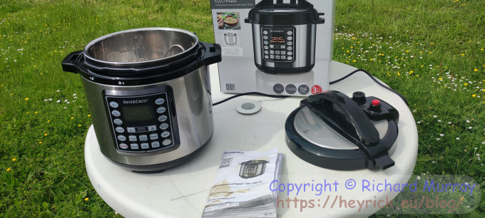 Pressure cooker and pieces