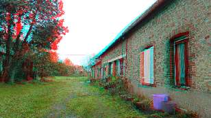 Anaglyph image - out front