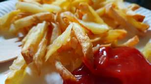 Chips and ketchup.