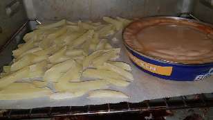 Chips and pie in the oven