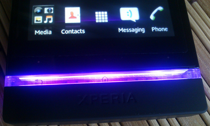 Xperia U's gimmick