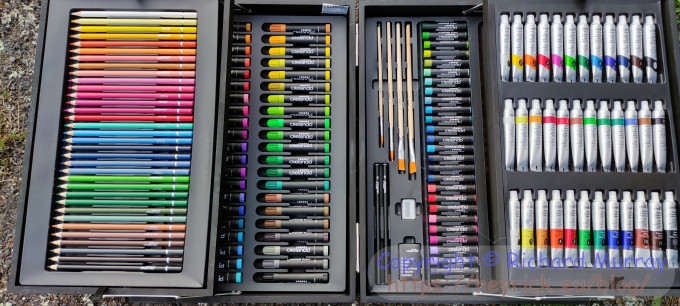 Art kit