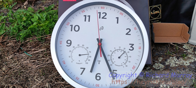 An accurate clock