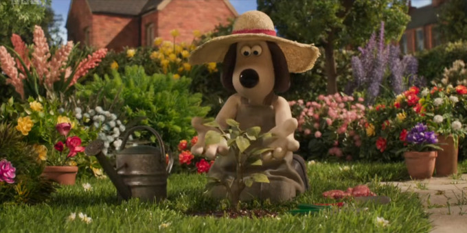 A screenshot from Wallace and Gromit: Vengeance Most Fowl.