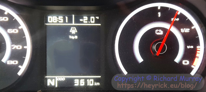 Charge meter showing a cold battery having done about 13km.