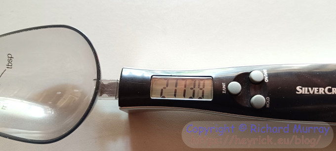 The spoon showing the raw measurements.