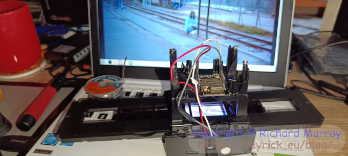A modified negative scanner