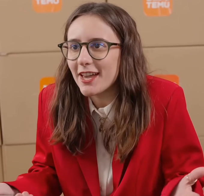 A screenshot from a Temu advert.