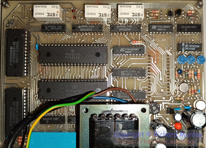 A photo of the inside of the HCR Micron Plus EPROM programmer.